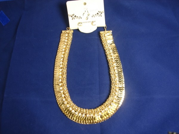 Golden Necklace Set
